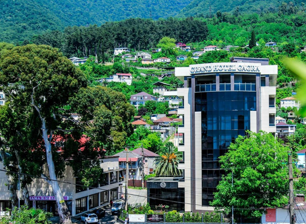 Grand Hotel Gagra Buitenkant foto